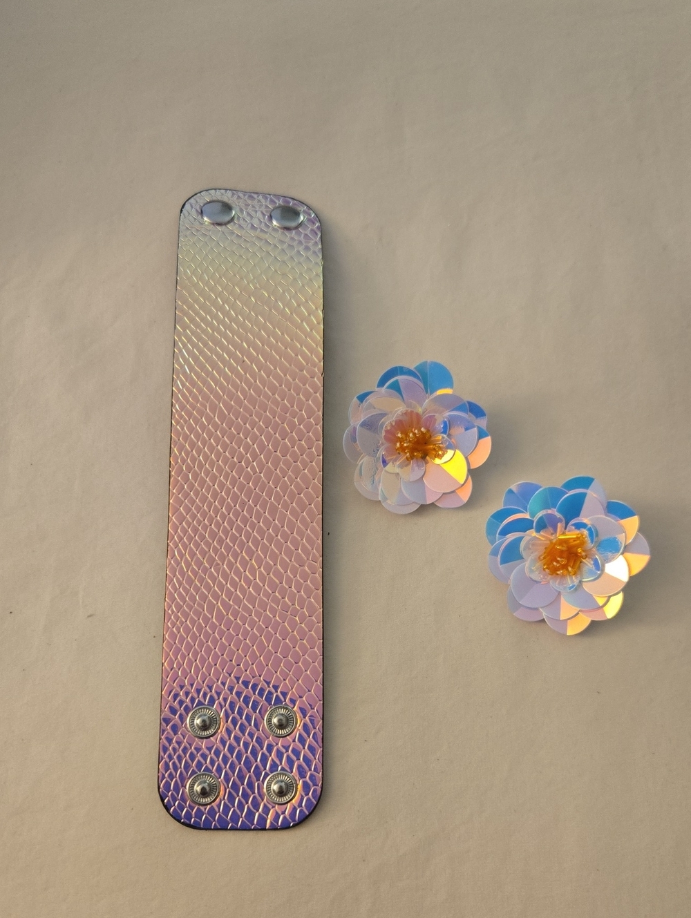 Paparazzi Iridescent Pink Holographic Bracelet Cuff and Flower Earrings